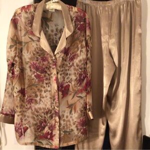 Elegant Floral Satin/Polyester Pajama Set